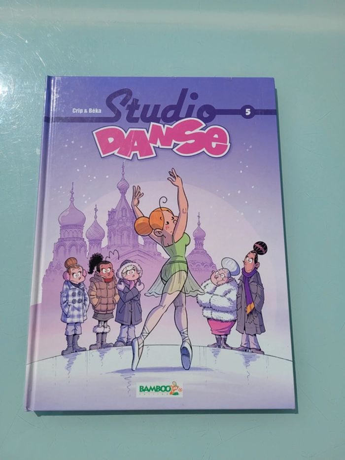 BD Studio Danse 🩰 Bamboo Édition, Tome 5 - photo numéro 2