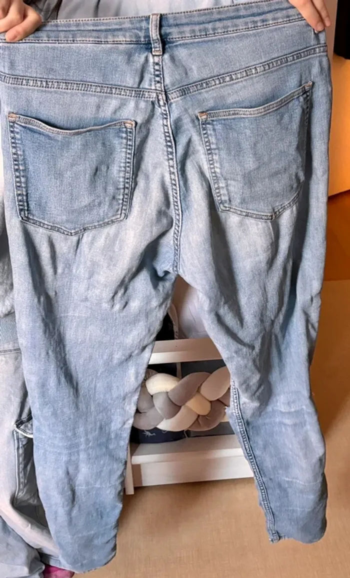 Jean slim troué taille 42 XL - photo numéro 2