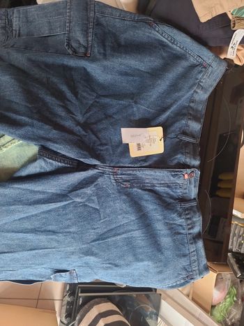 Bermuda jean