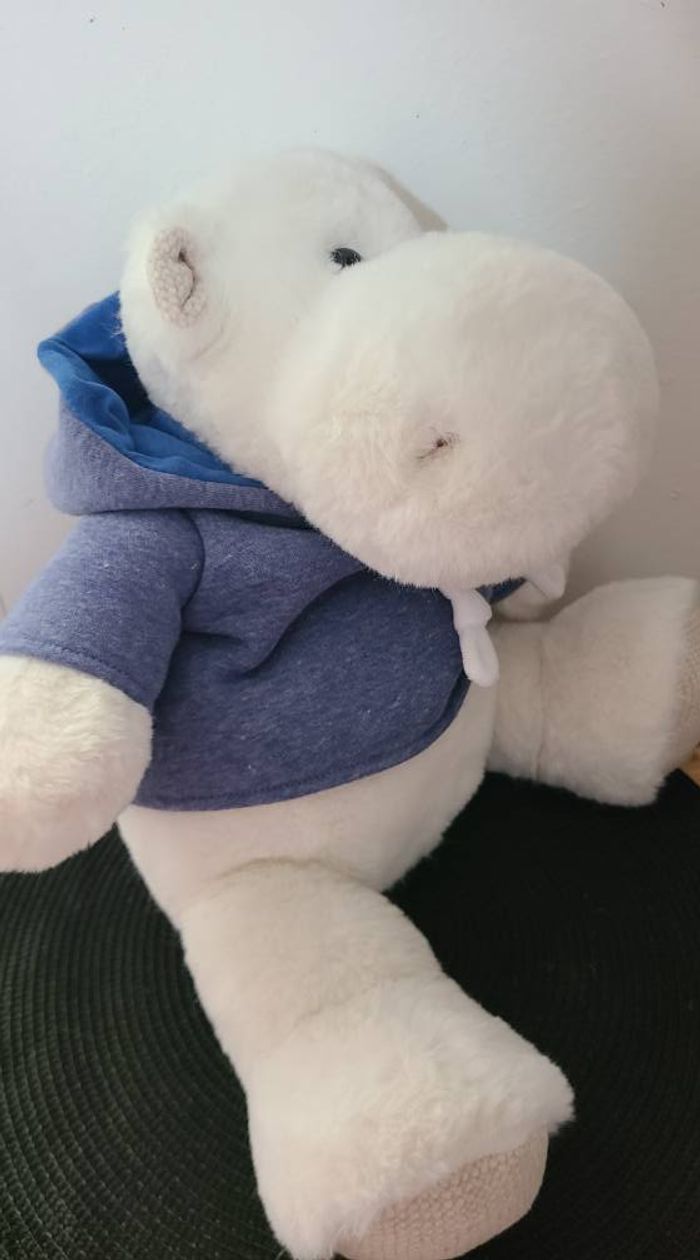 Peluche hippopotame polyester 45 cm collection HIPPO COOL blanc/bleu - photo numéro 6