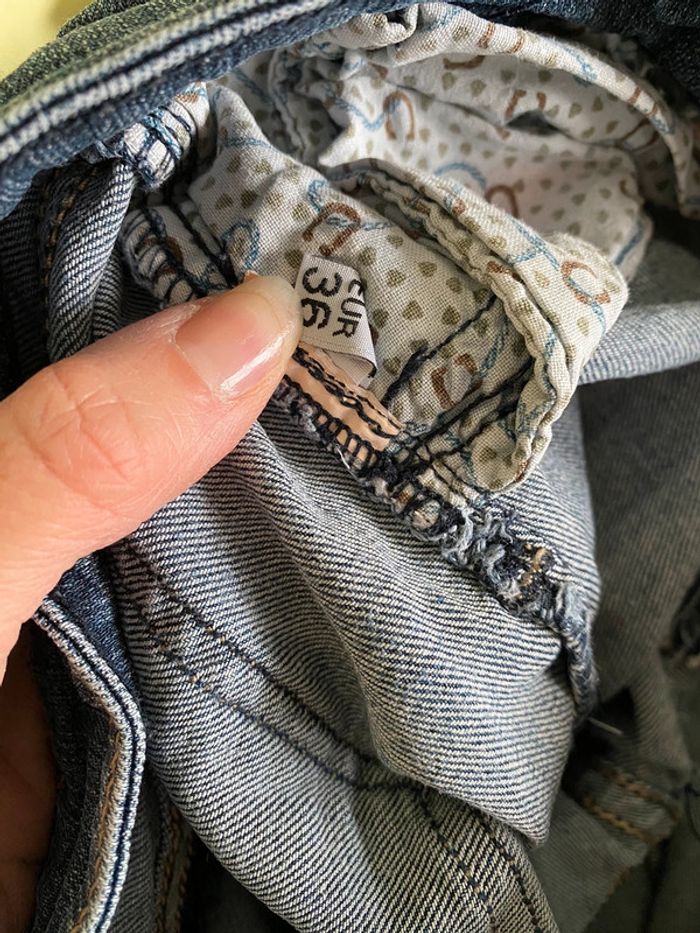 Pantalon jeans stradivarius Taille 36 - photo numéro 7