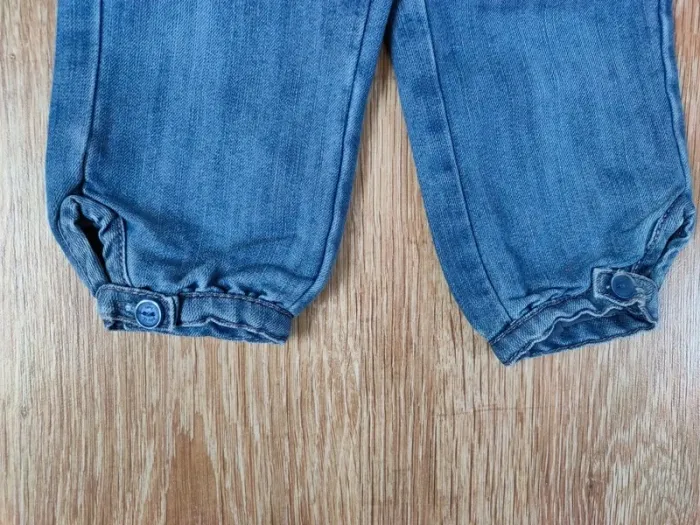 Lot de 2 jeans 18 mois - photo numéro 4