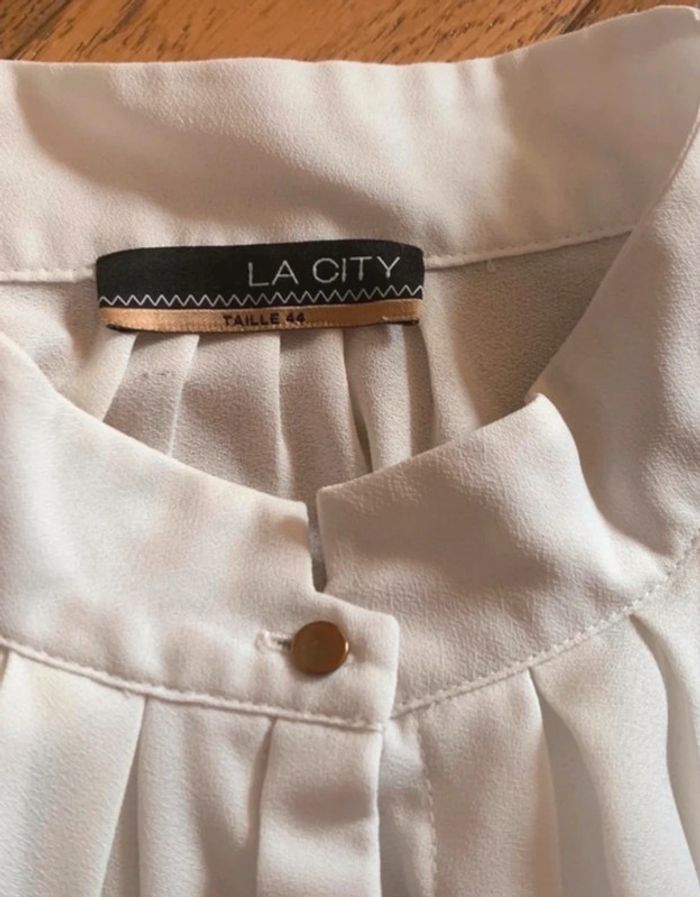 Chemise sans manche La City taille 42/44 - photo numéro 7