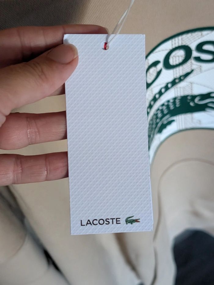 Sweat beige à capuche Lacoste 4XL neuf - photo numéro 6