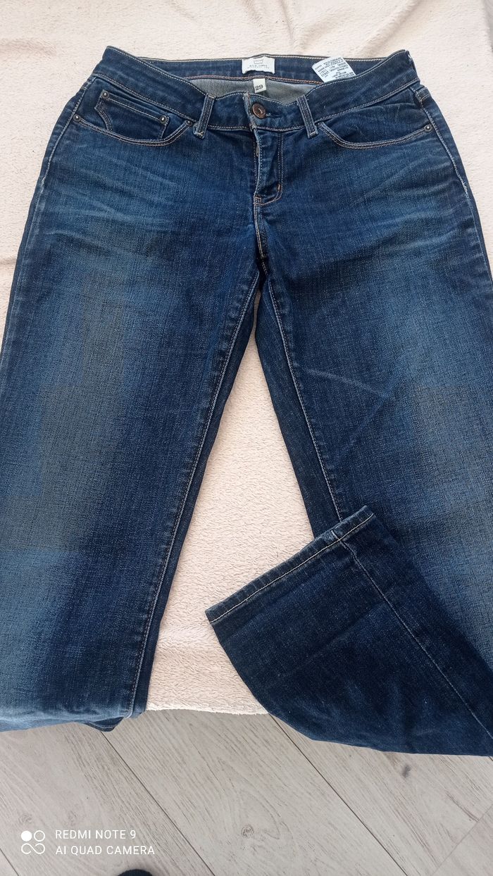 Jean Levi's Bold Curve t coupe droite taille w29L32 soit un 38 - photo numéro 2