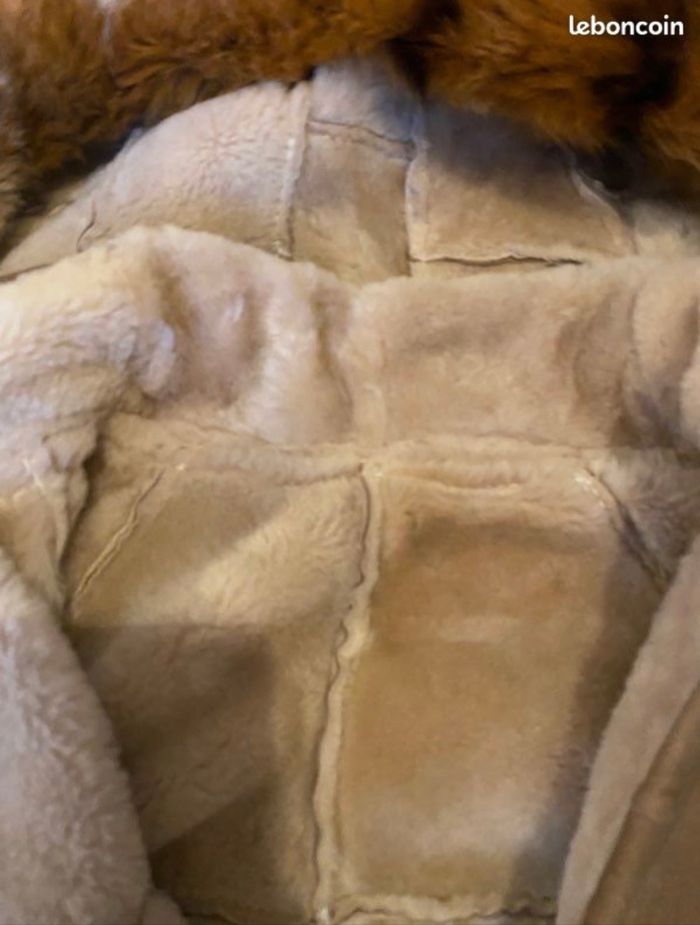 Manteau avec fourrure taille 6 ans - photo numéro 3