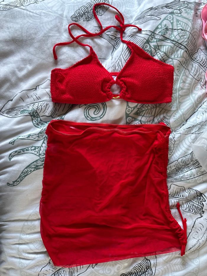 Bikini rouge avec jupe transparente Shein - photo numéro 2