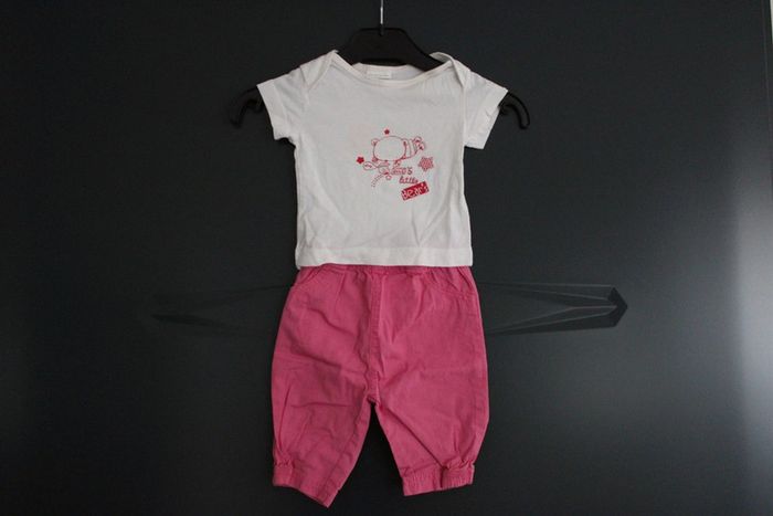 Ensemble léger t-shirt manches courtes + pantalon taille 1 mois 50-54 cm - photo numéro 4