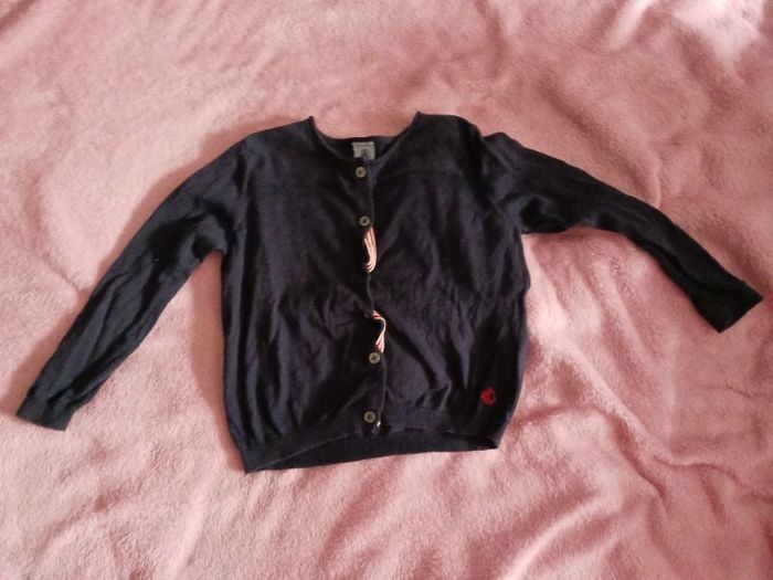 Gilet bleu marine petit bateau 3 ans