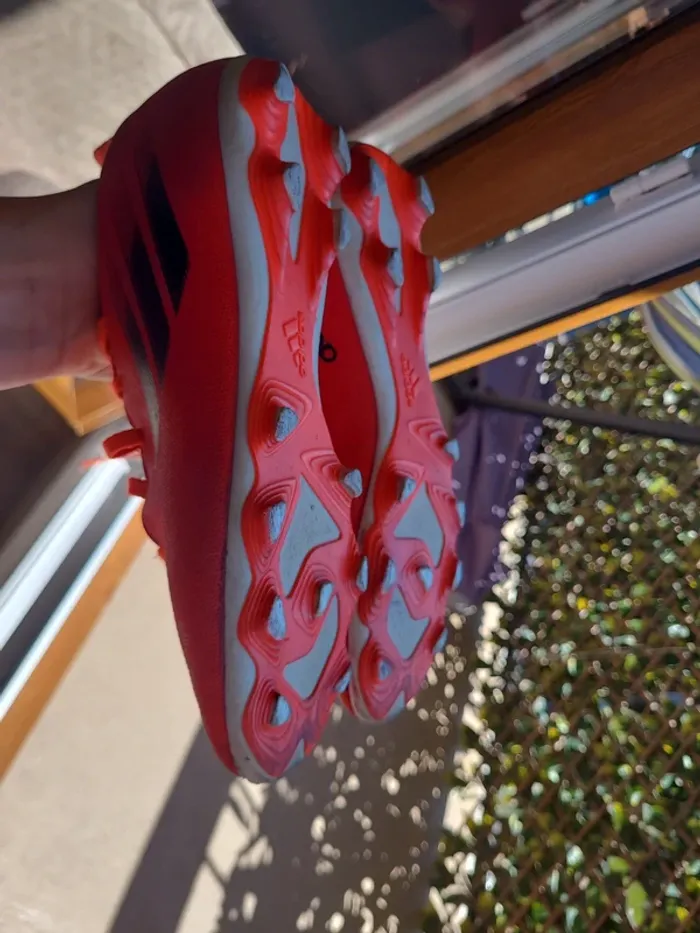 Crampons adidas. - photo numéro 7