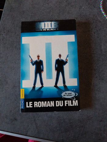 Livre men in black 2