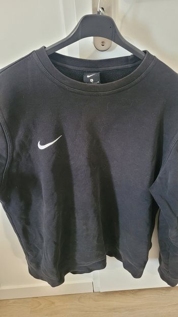 Pull Nike