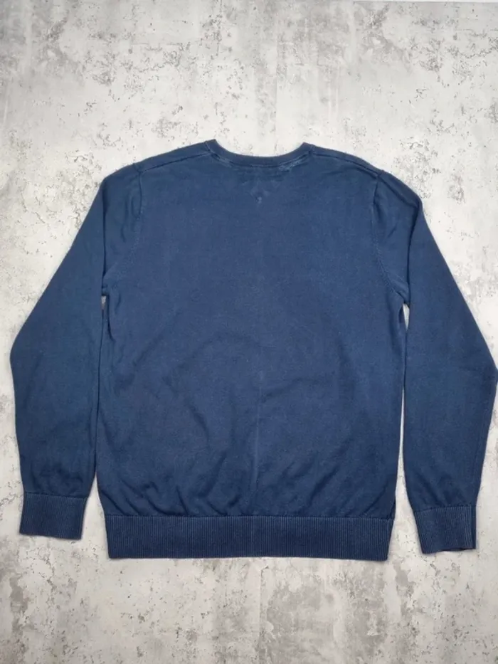 Pull col v Tommy Hilfiger bleu/rouge, L Hommes - photo numéro 4