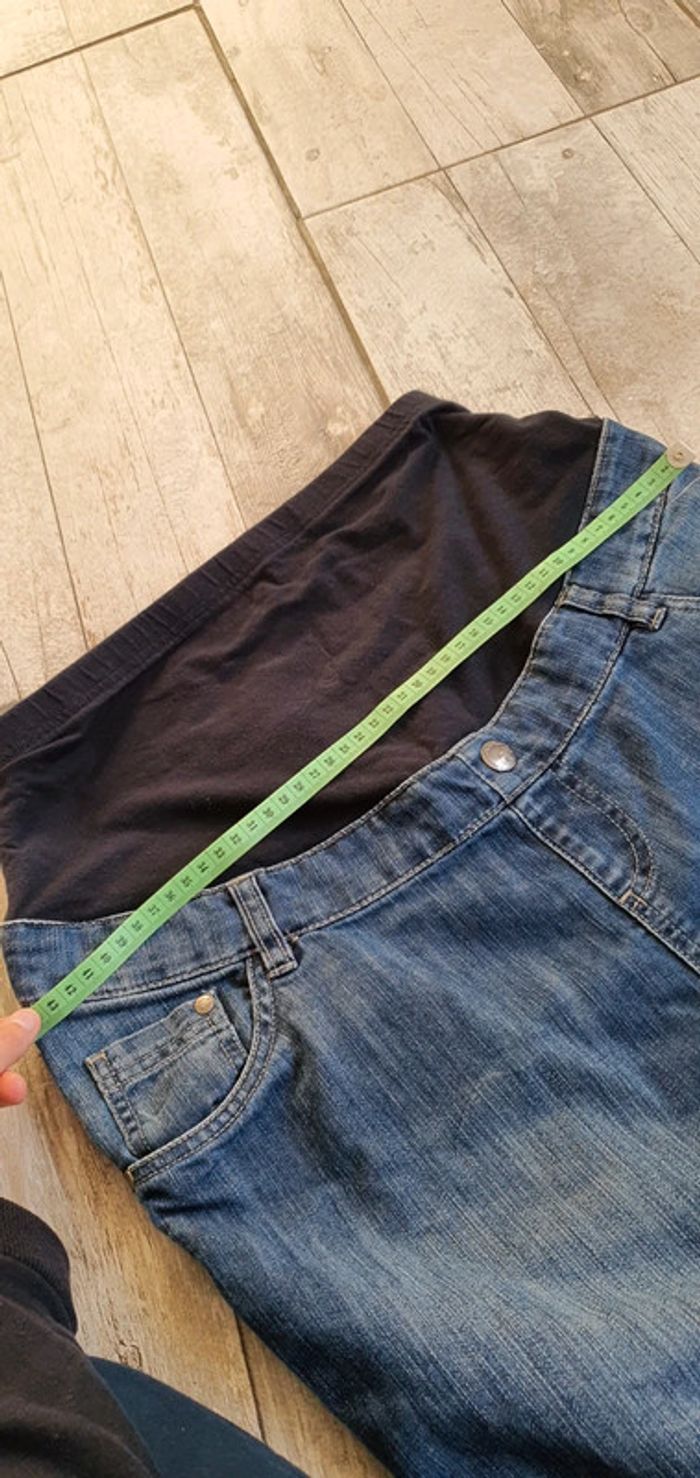 Très belle jupe maternité de chez yessica t36 mais taille 42 en très bon état - photo numéro 4