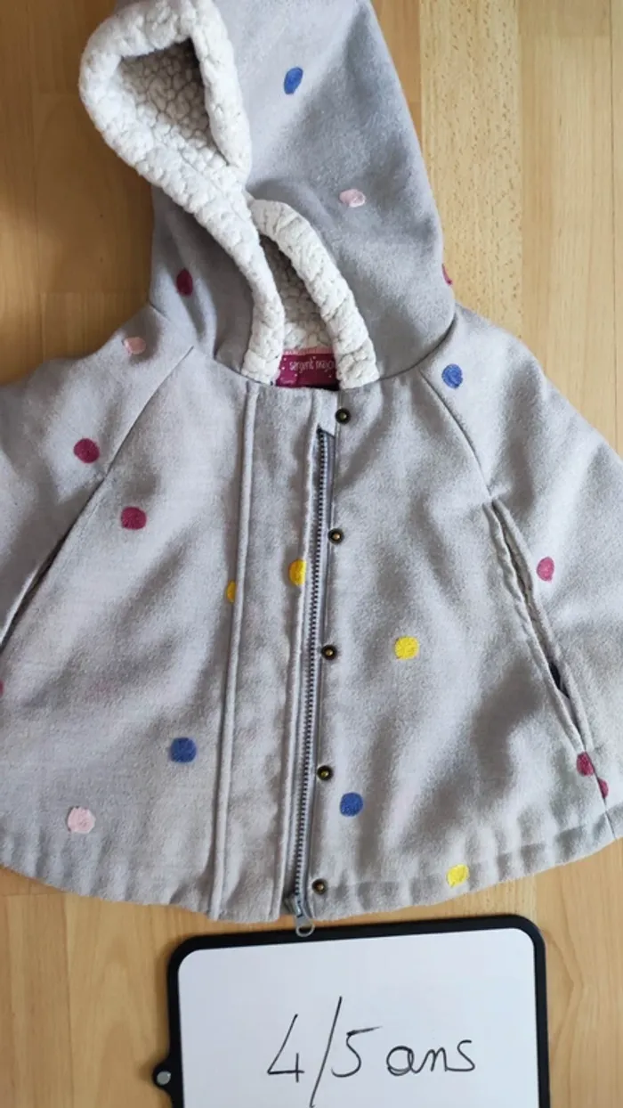 manteau cape taille 5 ans - photo numéro 2