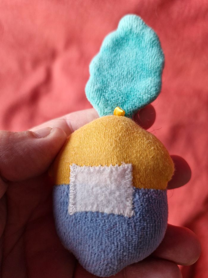 Jouets d'éveil visuel sonore et tactile - photo numéro 7