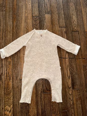 Combinaison 1+ in the family Valeur 55 euros 6 mois