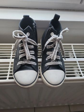 Basket fille taille 33 ,lulu castagnettes