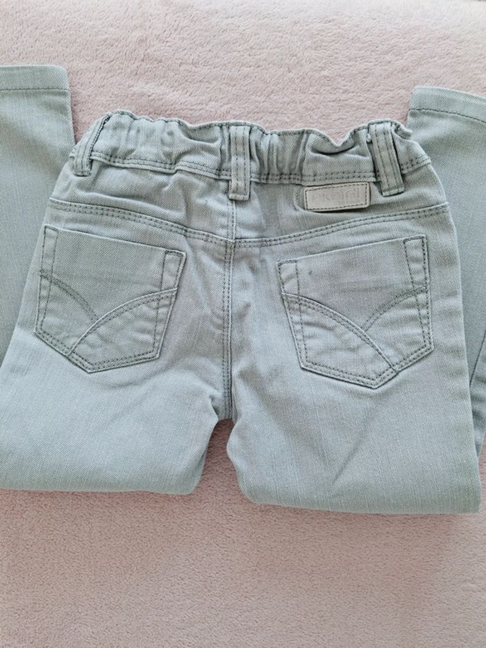 Ensemble Okaïdi 3 ans : jean slim gris clair et t-shirt manches longues  blanc motif papillon - photo numéro 4