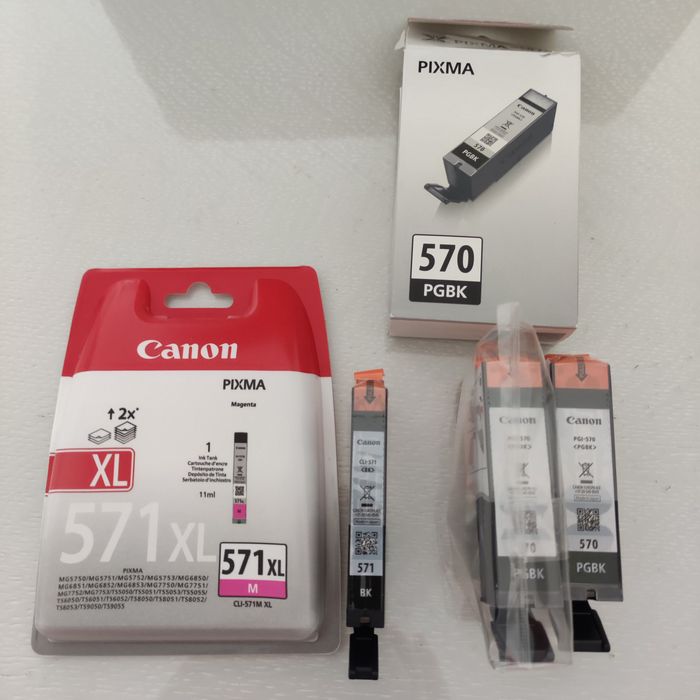 lot de cartouches d'encre Canon pixma 570/571