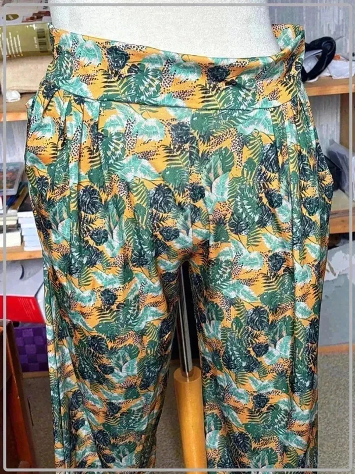Pantalon taille unique marque zælla neuf avec étiquette - photo numéro 2