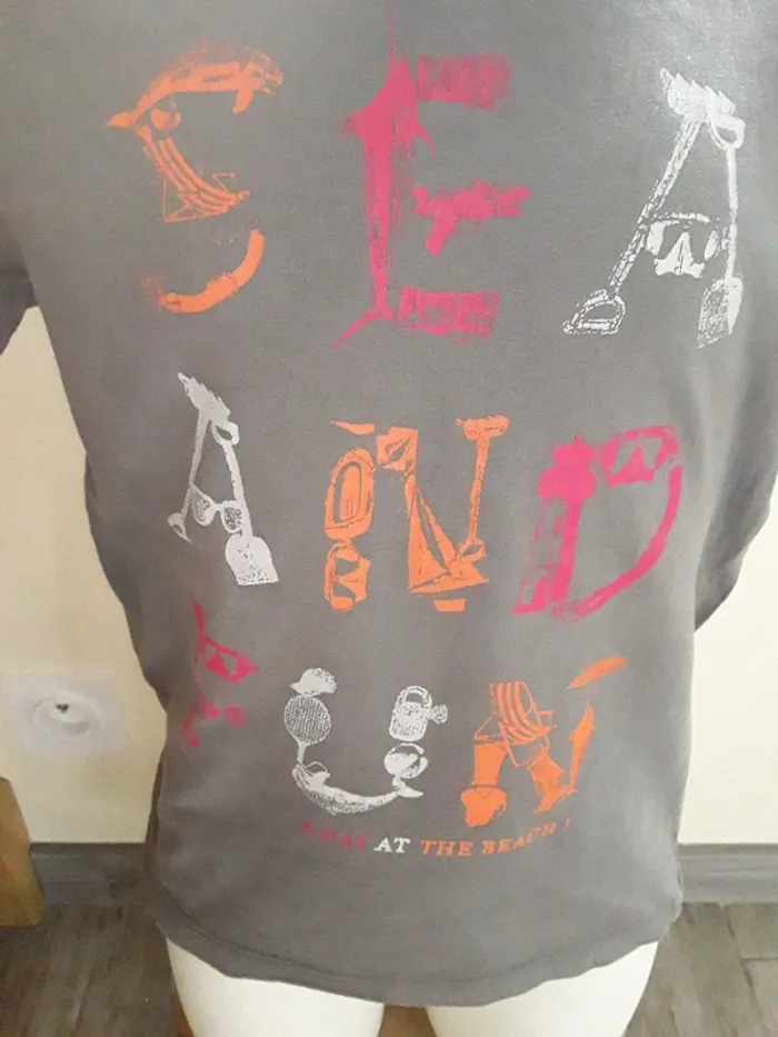 Tee-shirt manches courtes 6 ans  (116 cm) - photo numéro 3