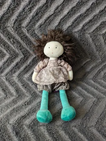 Poupée en tissu Louison