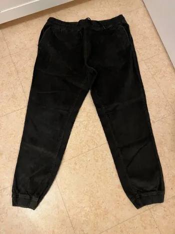 Pantalon en velours pour homme taille XXL pull &bear
