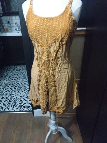 Robe été ethnique indienne jaune t 38 neuve