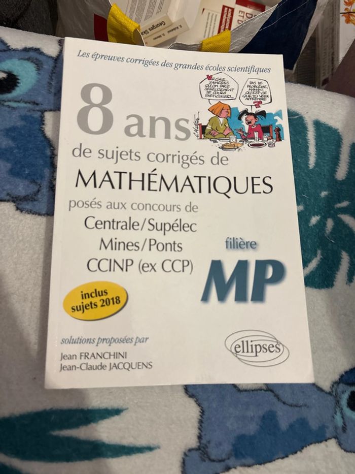 8 ans de sujets corrigés de mathématiques - concours centrales/supelec-mines-ponts ccinp