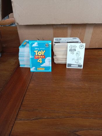 Lot Toy Story 4