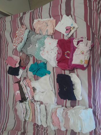 Lot vêtements 12 mois fille