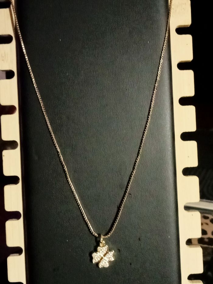 Collier , pour femme
