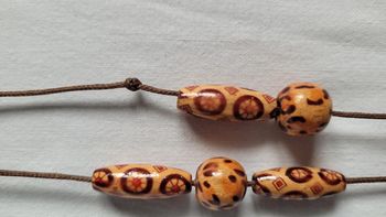 Long collier sautoir perles en bois