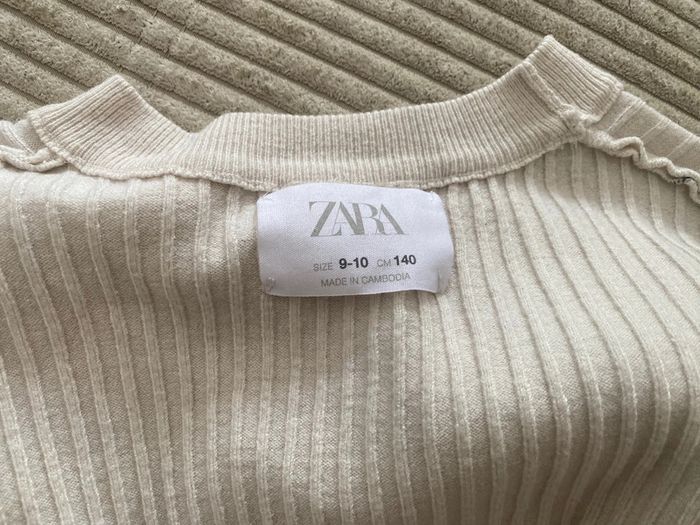 TEE shirt 9/10 ans - photo numéro 2