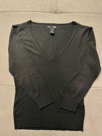Pull fin femme col V, H&M basic, couleur noire