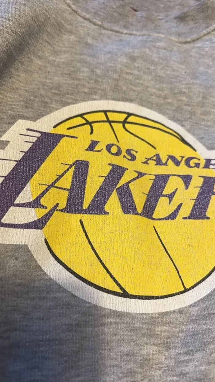 Pull Los Angeles Lakers - photo numéro 2