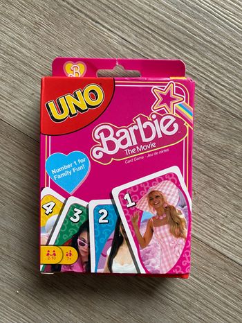 Jeu uno barbie neuf film tendance jeu cadeau