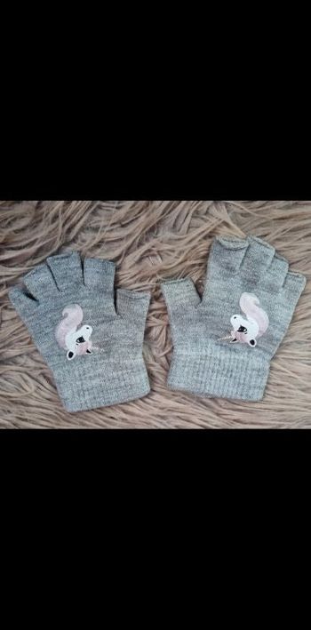 Mitaines gris pailleté avec licorne 8/10ans