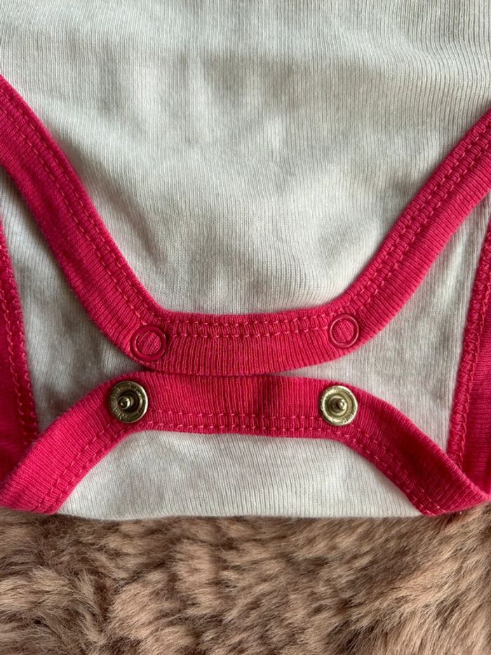 Combi short/ body 6 mois - photo numéro 9