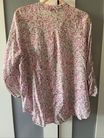 Chemise à fleurs rose  Glossy