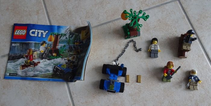 Lego City 60171 - L'évasion des bandits en montagne police - dès 5 ans