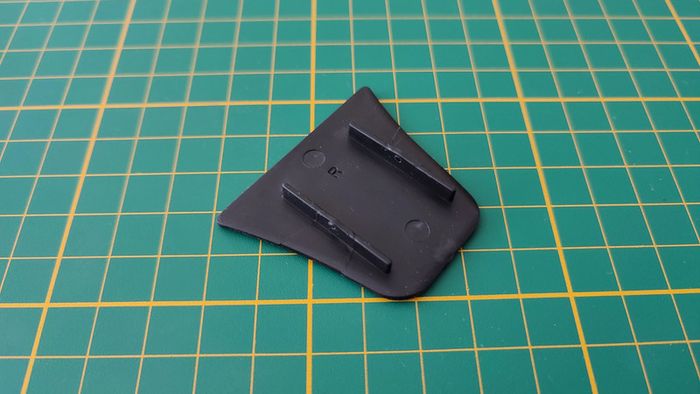 Siège arrière droit 51B n°51 pièce détachée Porsche 911 Carrera RS 2.7 1/8 1/8ème Altaya #B37 - photo numéro 2