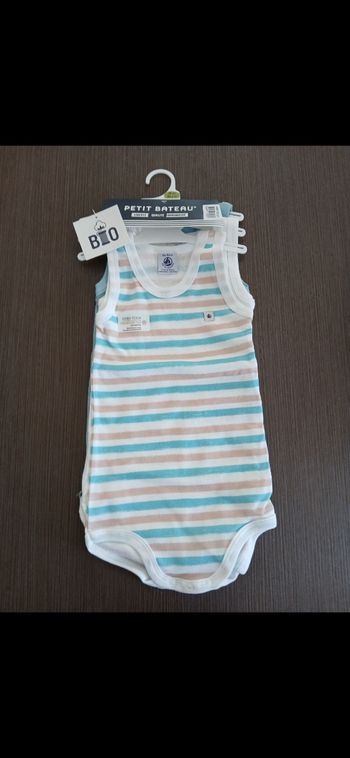 Lot 3 bodies garçon sans manches petit bateau 81 cm 18 mois