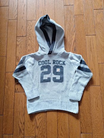 Pull à capuche