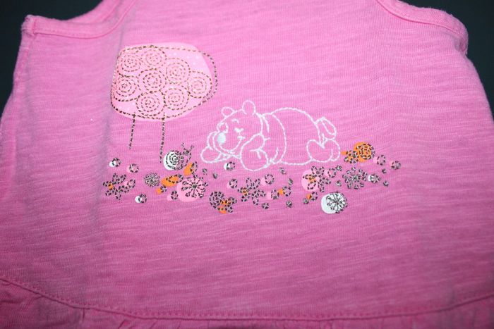 Robe Disney taille 1 mois 54 cm - photo numéro 3