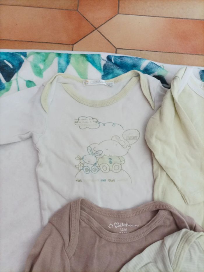 Lot de 4 bodies - photo numéro 3