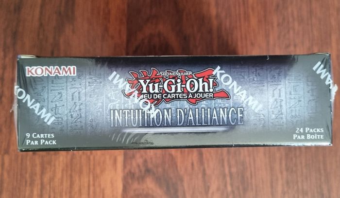 Display 24 booster Yu Gy Oh! Intuition d'alliance - photo numéro 4