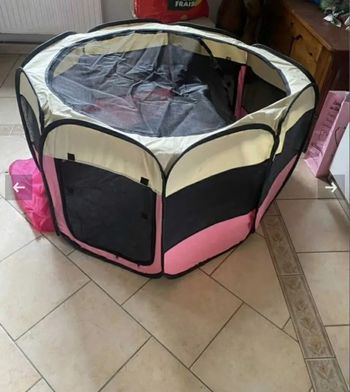 Parc / enclos pliable chiots ou chatons neuf