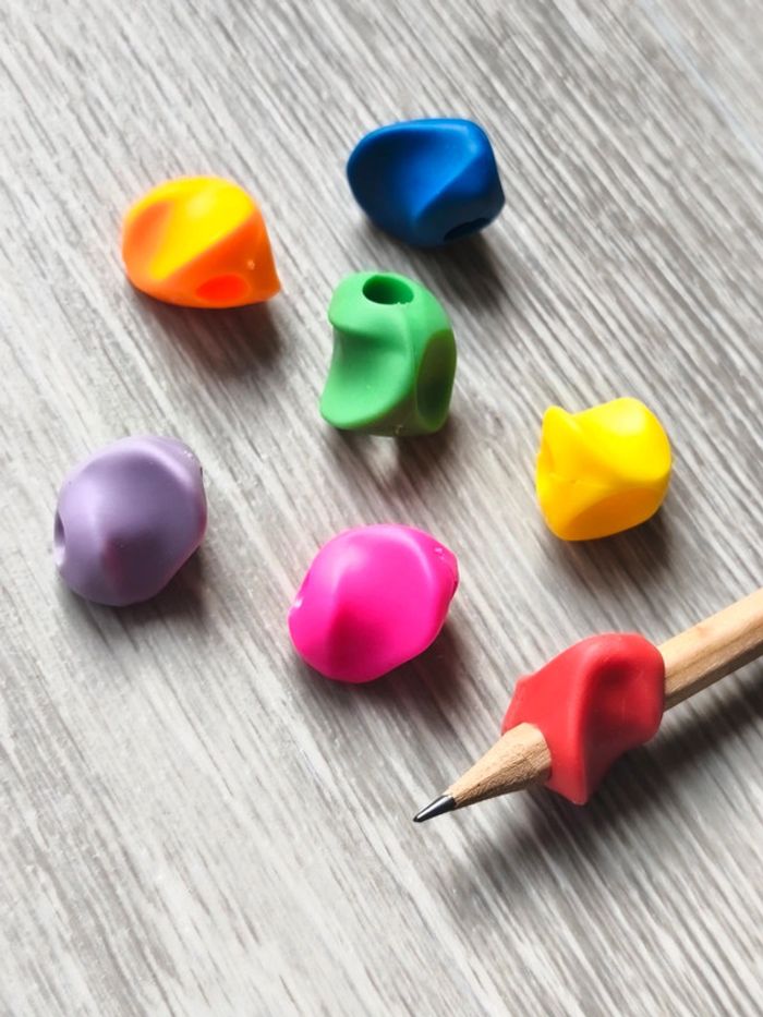 Correcteur de posture d'écriture en silicone souple petit - photo numéro 4